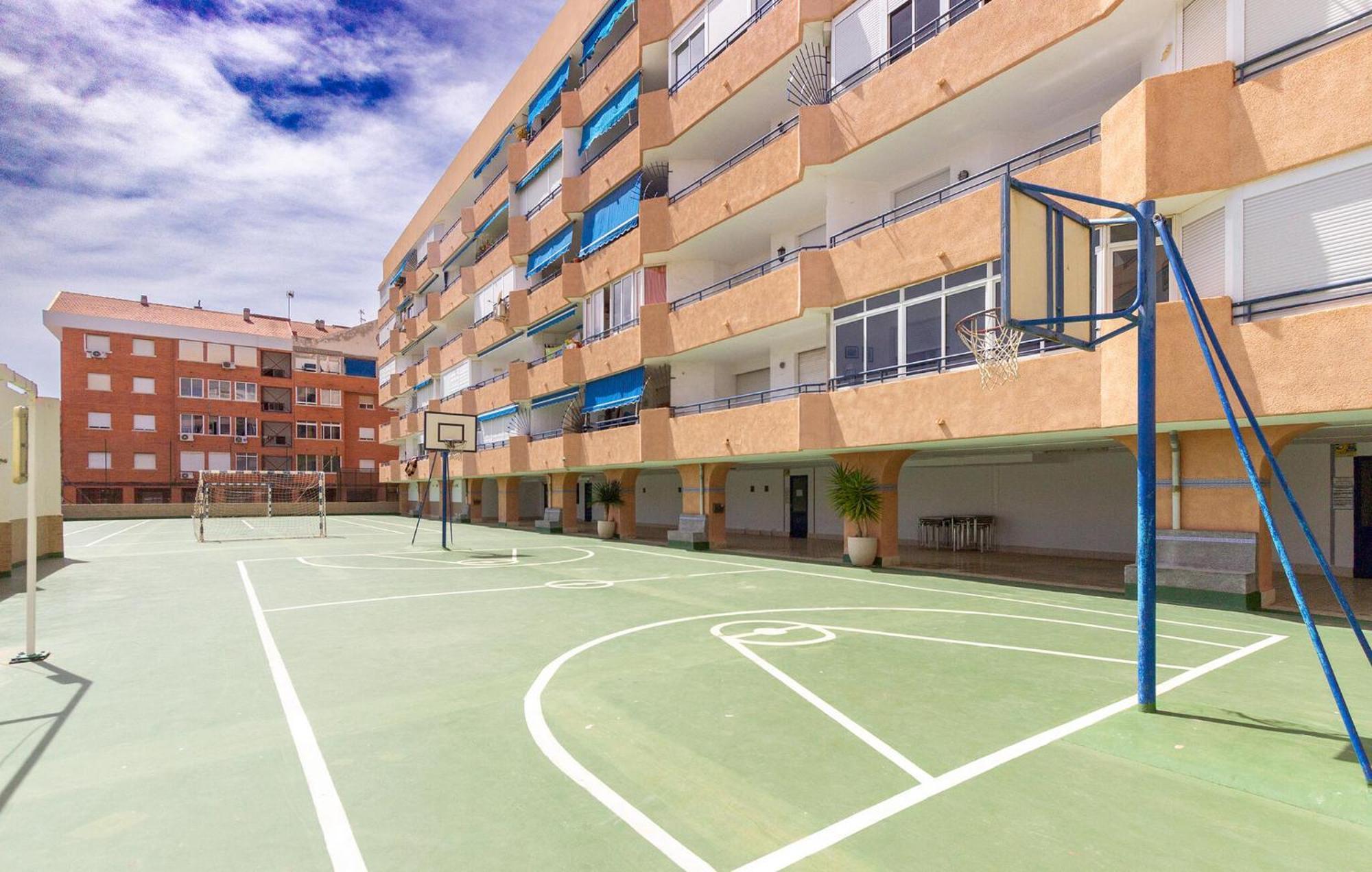 Nice Apartment In Torrevieja With Kitchen Εξωτερικό φωτογραφία