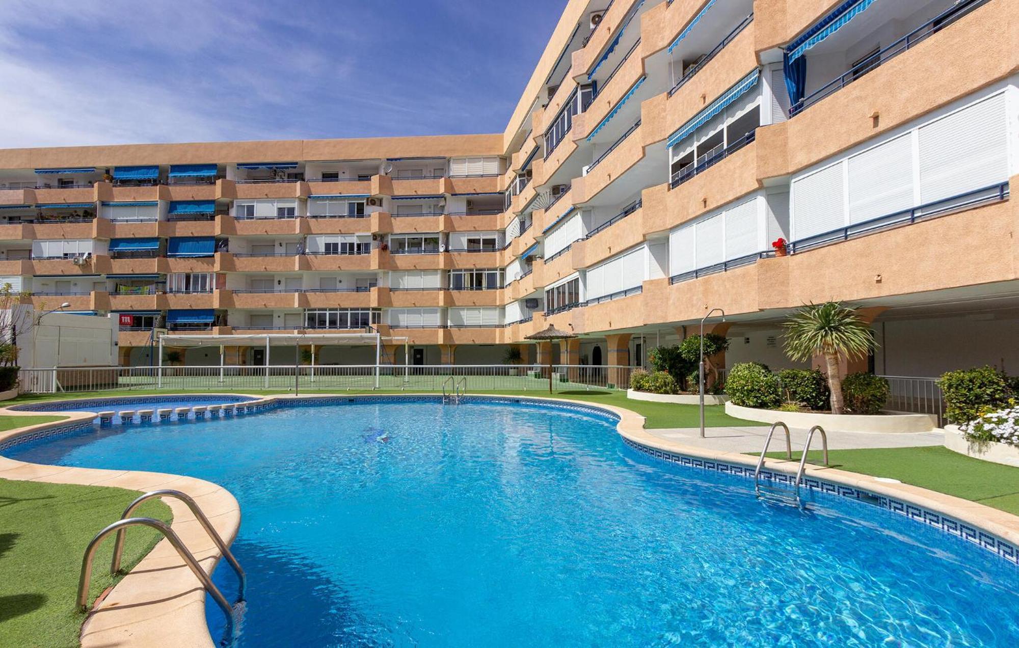 Nice Apartment In Torrevieja With Kitchen Εξωτερικό φωτογραφία