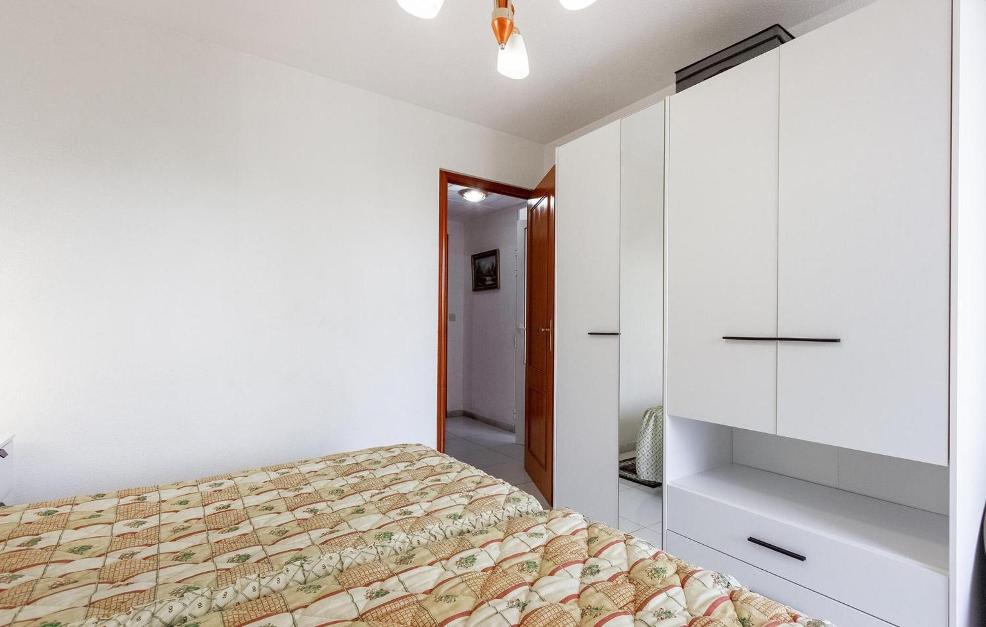 Nice Apartment In Torrevieja With Kitchen Εξωτερικό φωτογραφία
